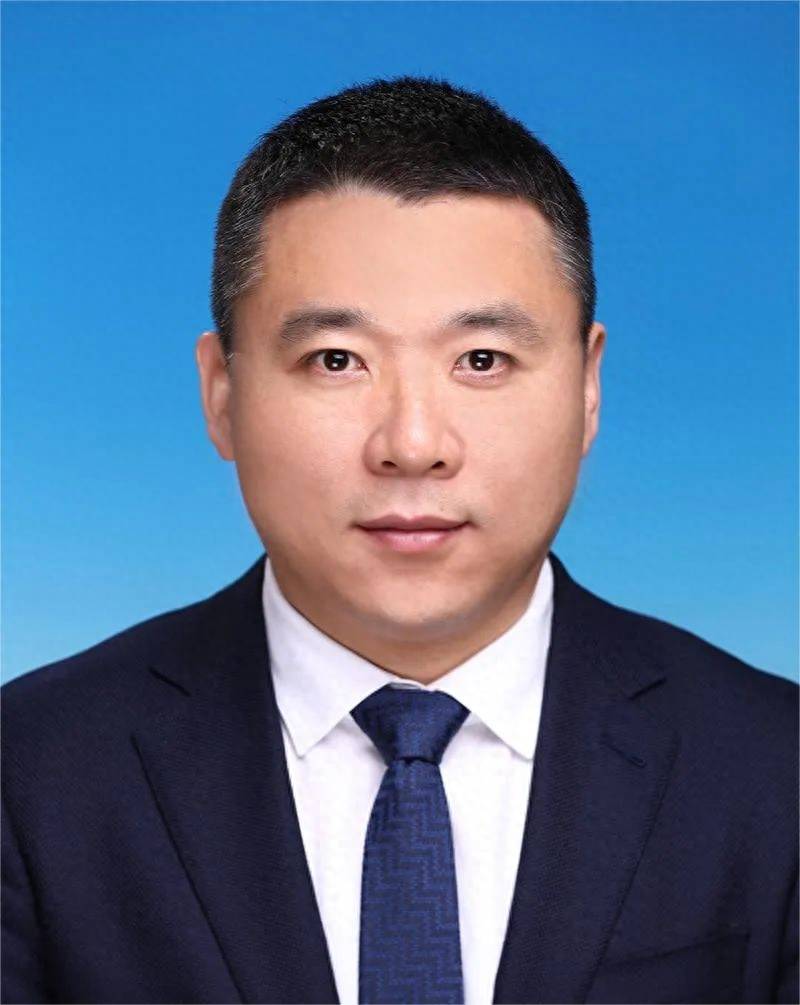 副区长:王振纪伟尚,男,汉族,1975年2月出生,山东青岛人,中共党员,省委