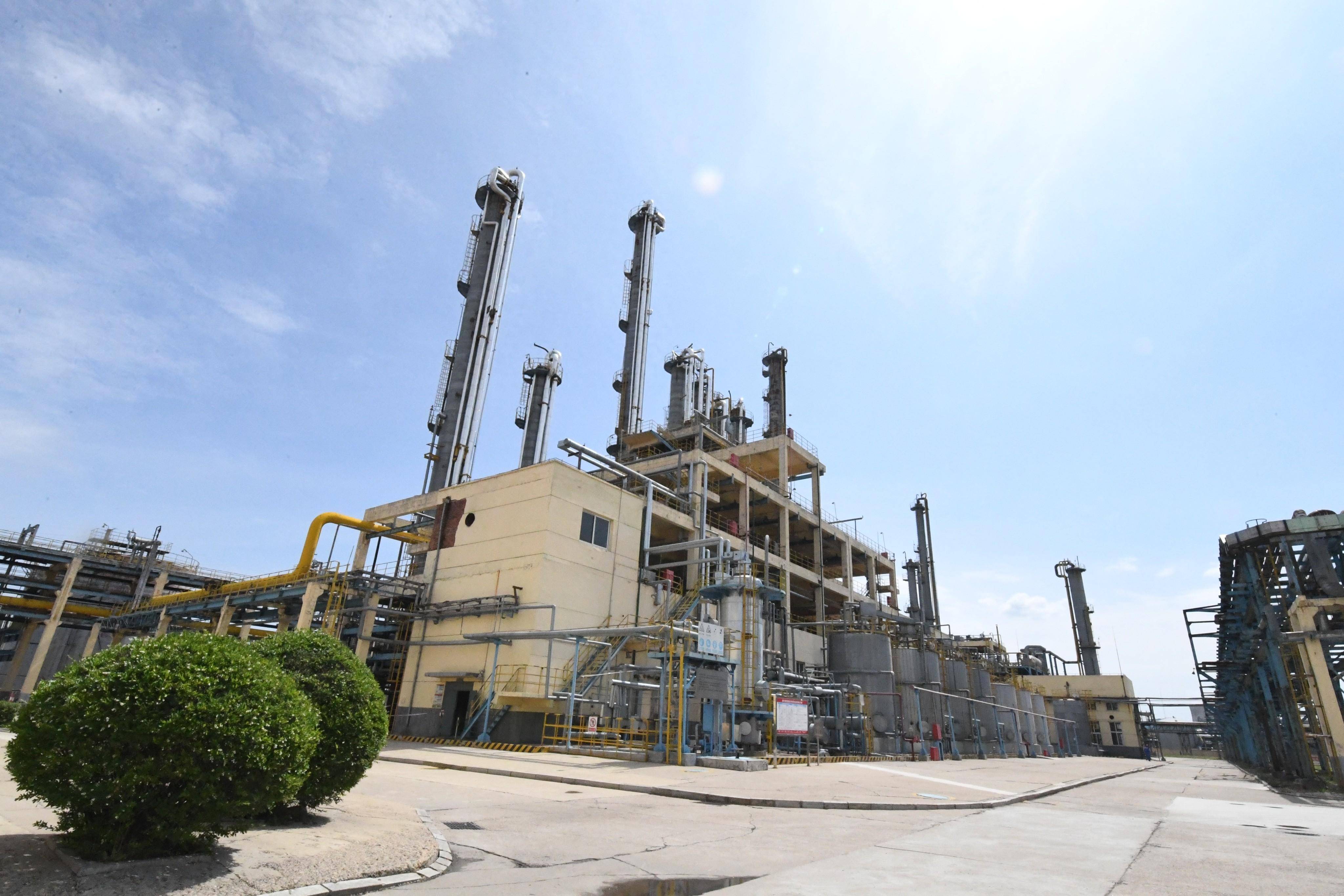 吉林石化染料厂奋楫争先又夺"流动红旗"_苯酚_装置_组分