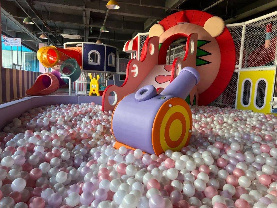 张家口市钎岁养老服务中心暨开心哈乐亲子主题乐园开业庆典10月28日