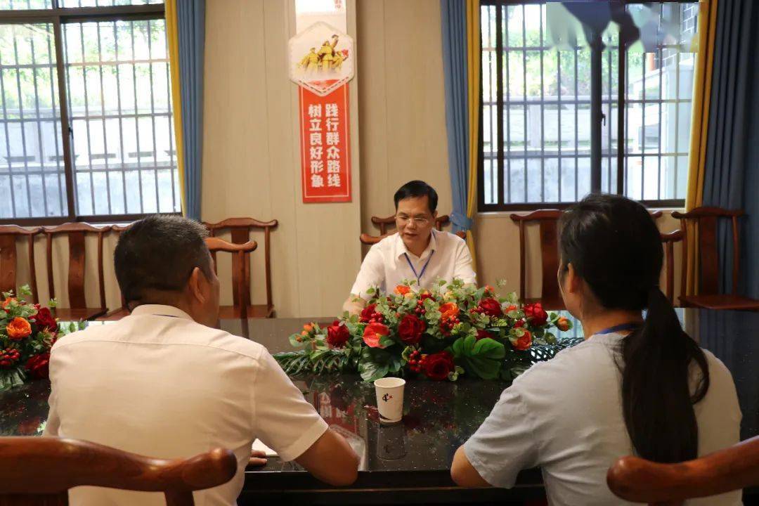 67苏英权到平南县思旺镇开展"混合编组,多级联动,履职为民"主题活动