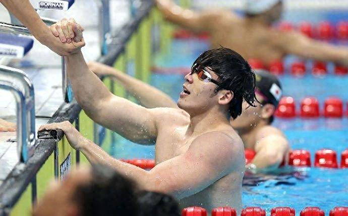 中国游泳队帅哥图片