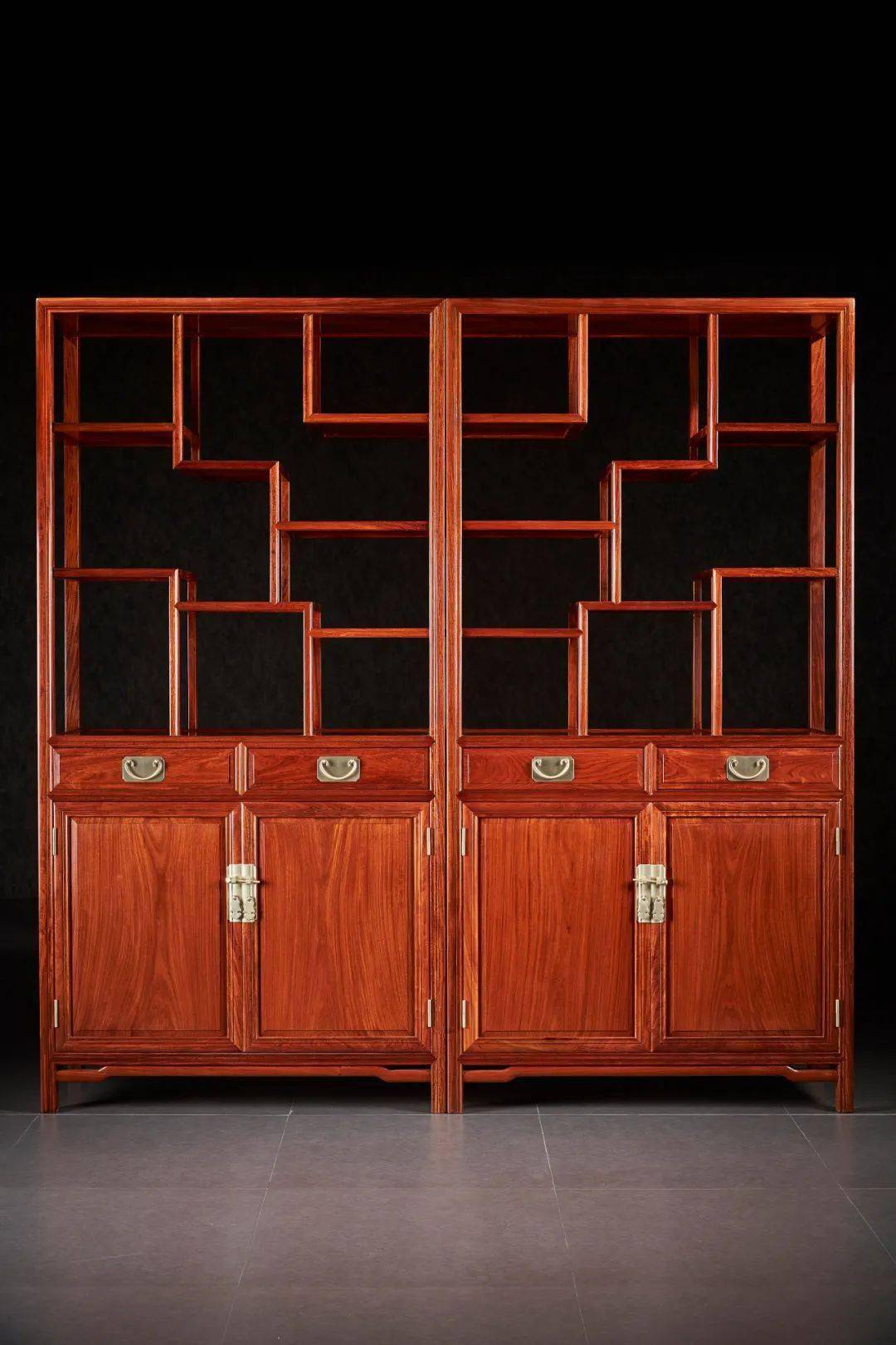 红桥红 | 196 双抽屉带柜门线条 博古架_陈设_产品_咨询