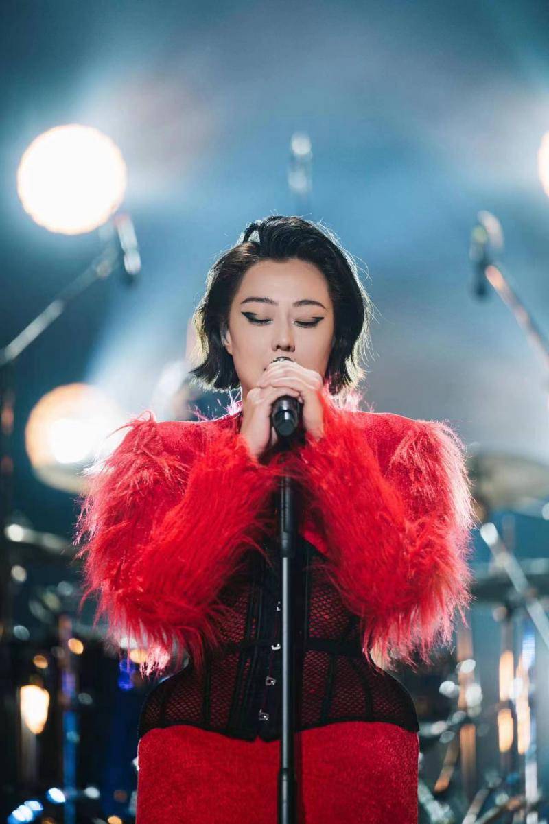女主唱很玩儿命!这支乐队不定义风格,不随便"服务"_冯海宁_音乐_heart