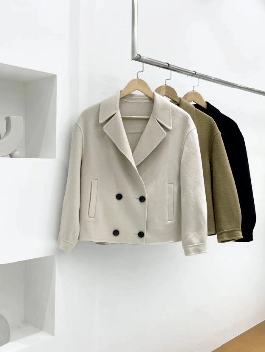 red rosepeach blossom*禾同款的双面呢大衣,版型精巧,穿上干练随性