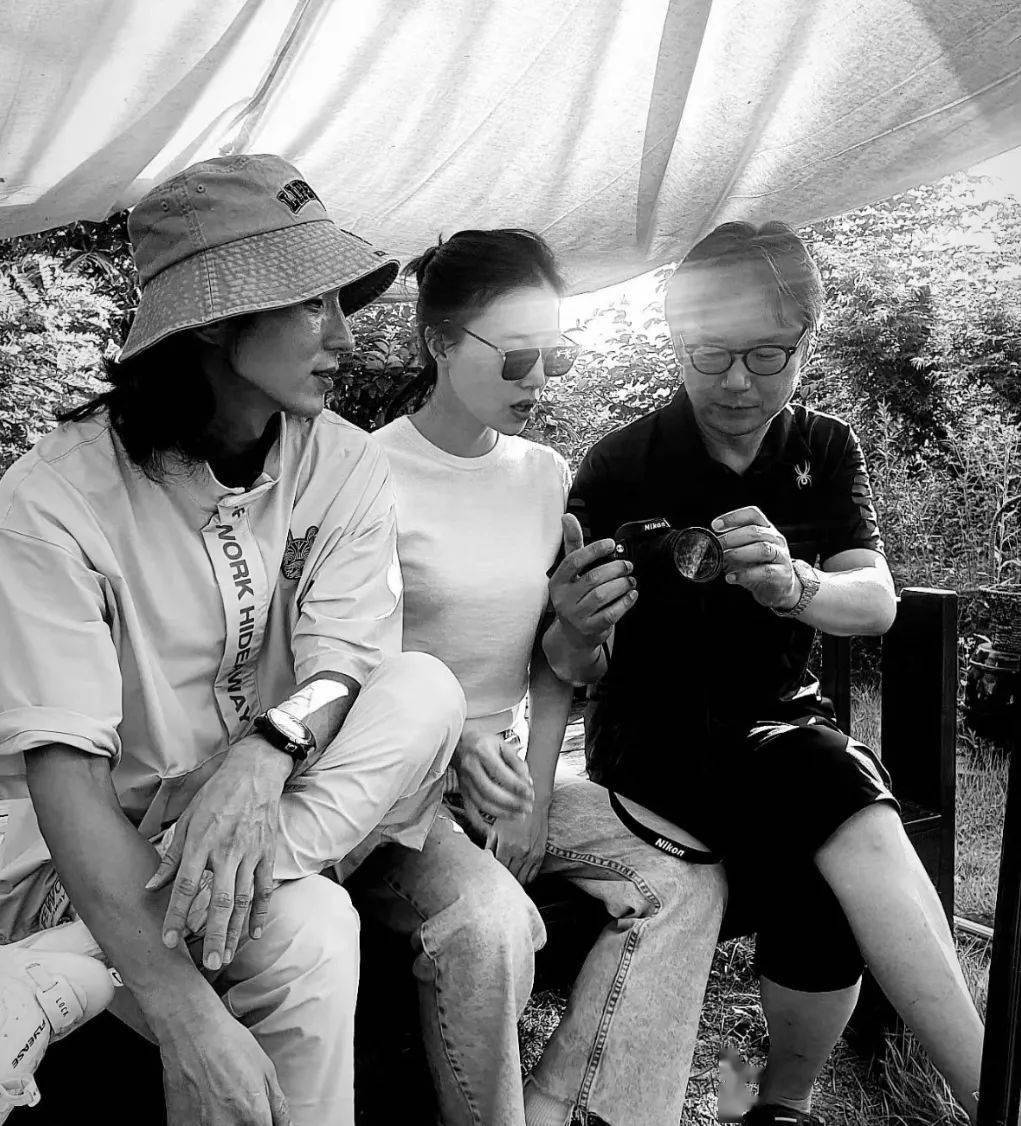 不少网友猜测这个桃花是李准基89但并等到没有二人的官宣～尽管在