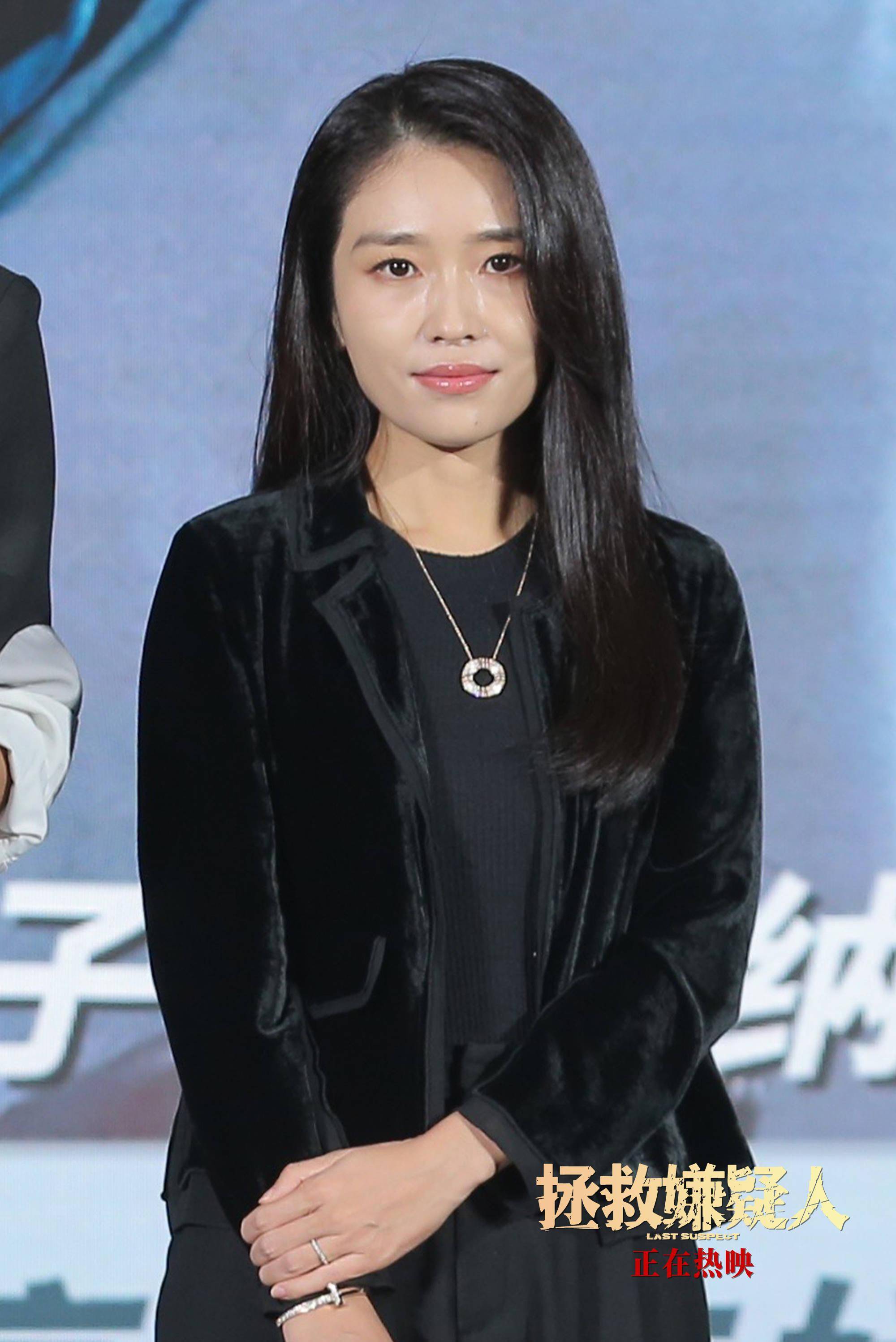 点击获取影片更多资讯当天在厦门路演现场, 导演张末,演员张小斐