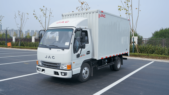 车架更宽,动力更强,内饰更新,极具市场竞争力的小卡新品,即江淮康铃