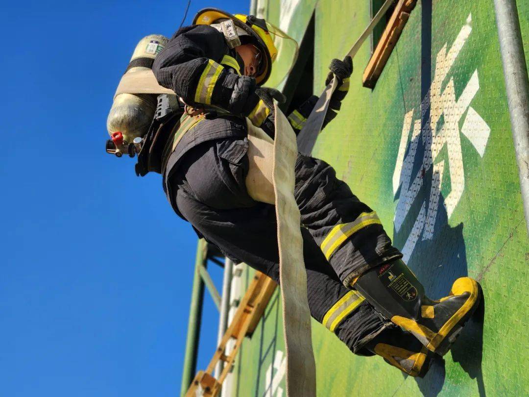 "见"有所思——新训队第二阶段教育训练工作立竿见影_进行_培训_全体