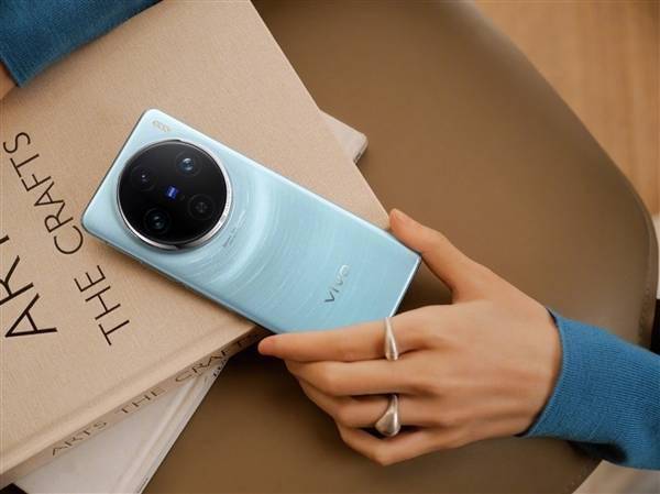 官宣：vivo X100全球首发天玑9300 性能全球第一！(图2)