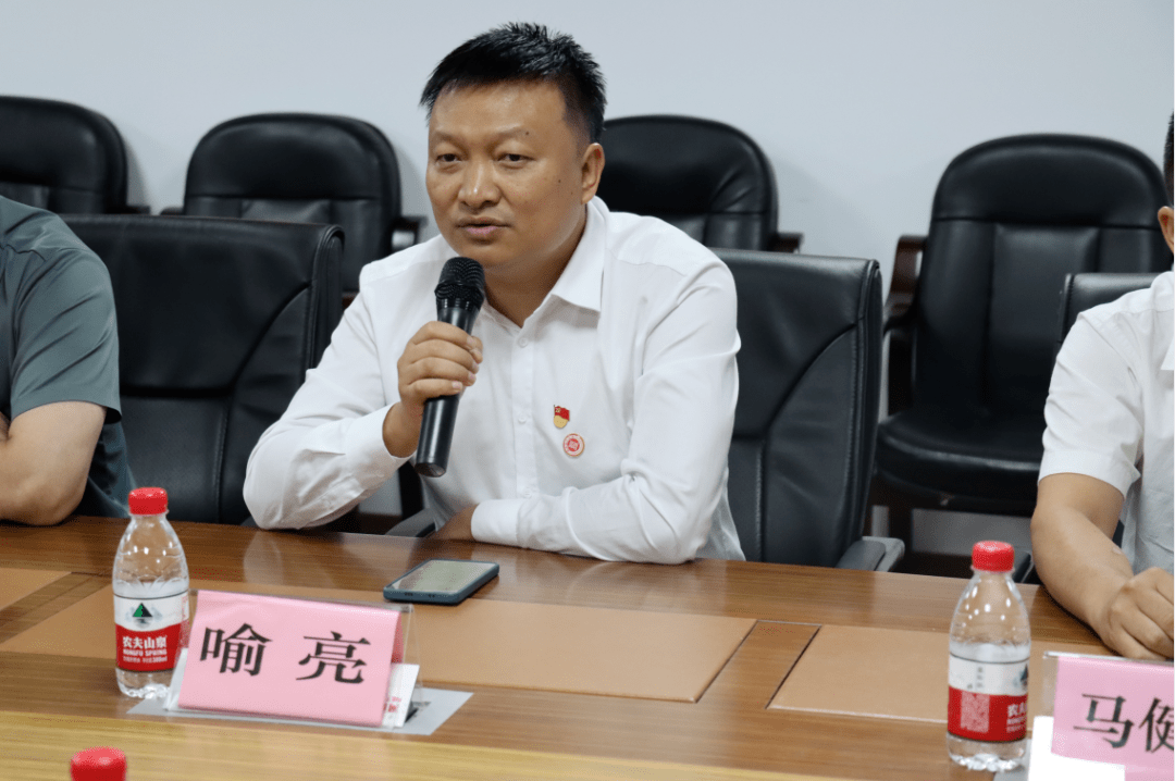 喻亮副校长希望政,校,企三方以此次活动为契机,进一步深化交流,拓宽