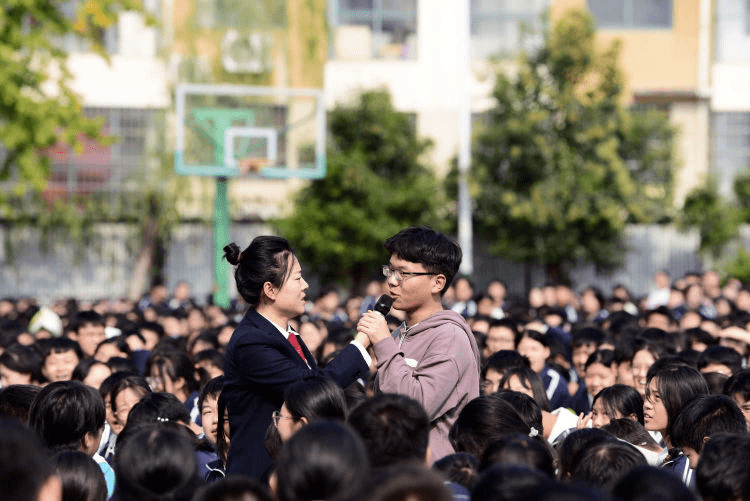 嵩县旧县镇初级中学图片