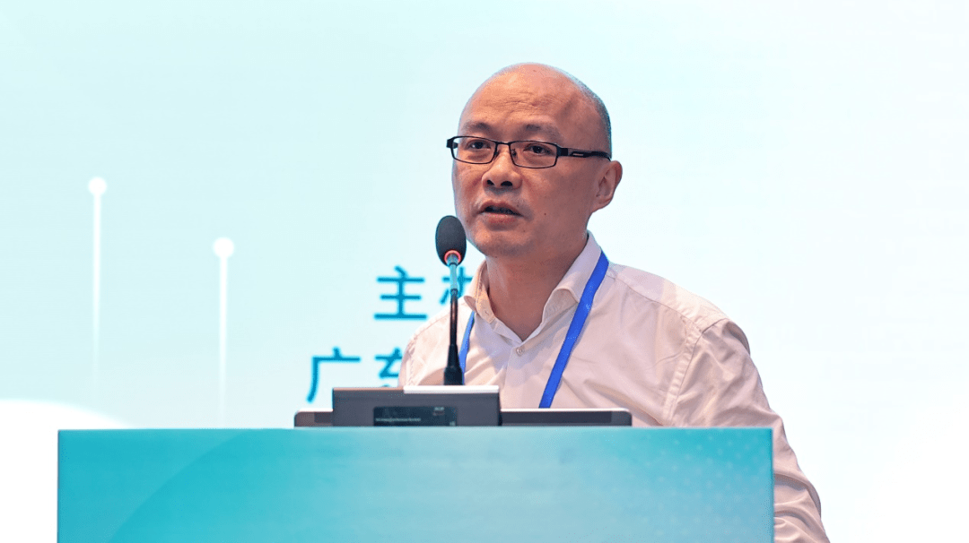 大学何雅玲教授,天津大学副校长王天友教授,华东理工大学王辅臣教授