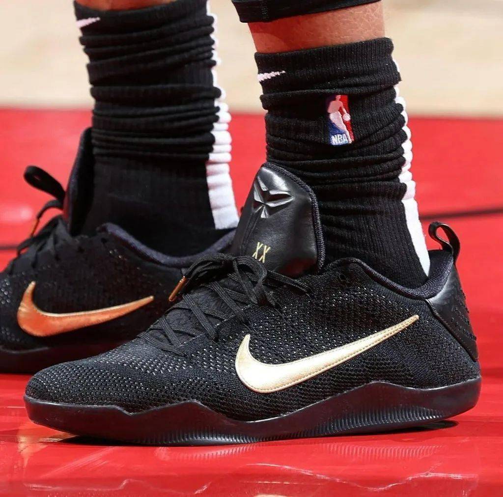 nba 球鞋合集!欧文上脚「狂潮 5 pro」新配色!_nike_kobe_flotro