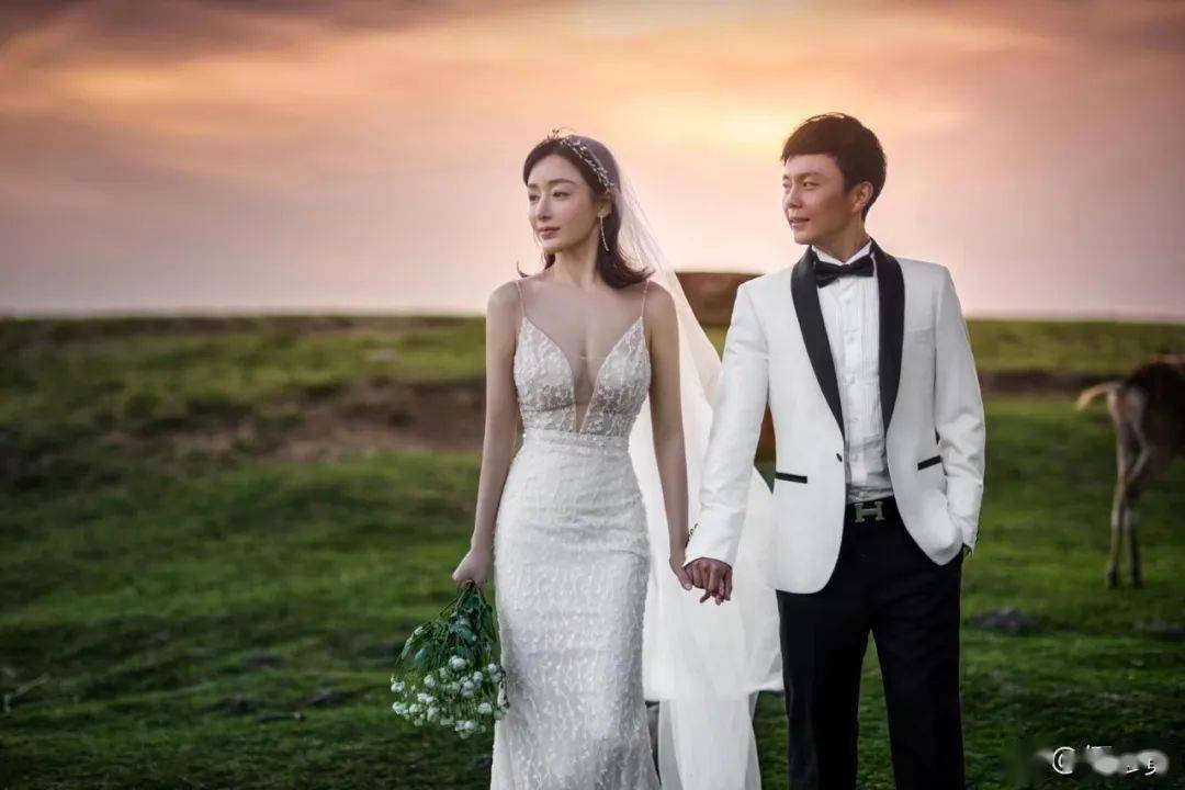 他曾是最火童星,因周润发一句话退圈,30年后再度翻