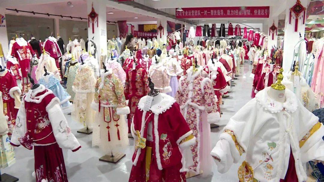 赴曹县考察学习!汝阳汉服产业将…_发展_加工_相关