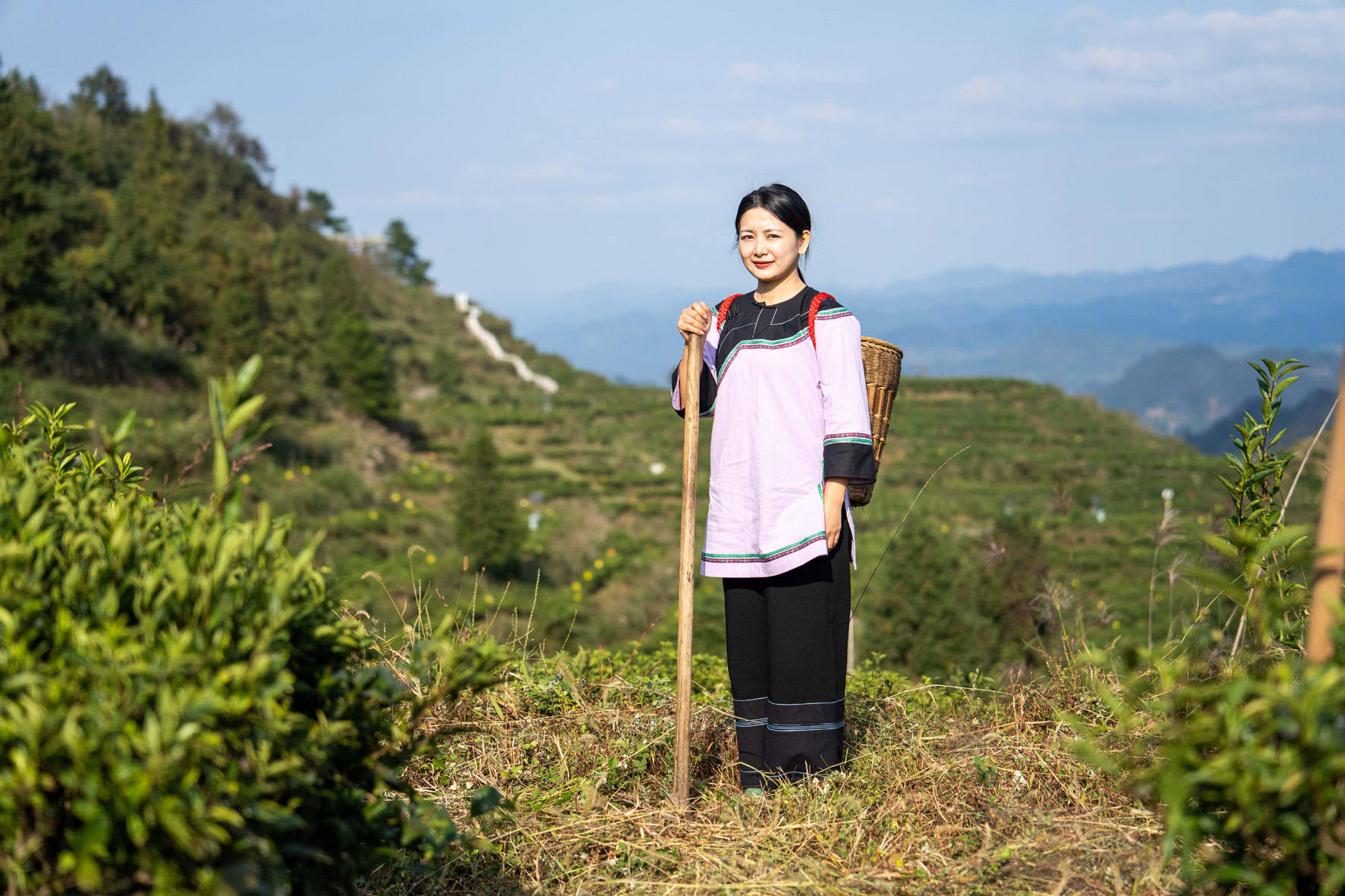 在湖南省湘西土家族苗族自治州古丈县默戎镇牛角山村拍摄的龙玲芝