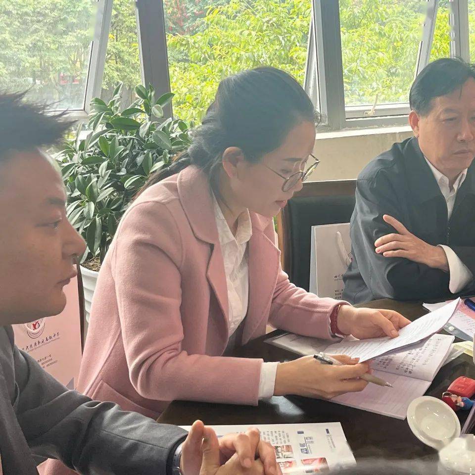 四川省大邑县职业高级中学召开第一届产教联盟大会_企业家协会_成都市