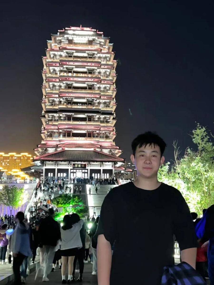 泰安薛小东荣获壹点年度"金牌帮办记者"称号_用户_栏目_服务