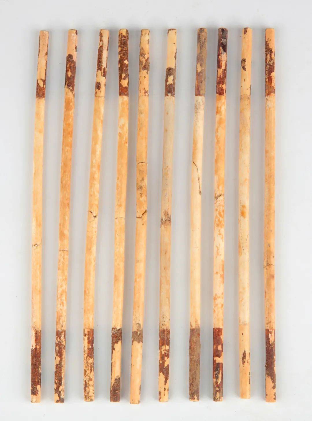 西安出土战国神奇彩色算筹_正负数_李振飞_禾原