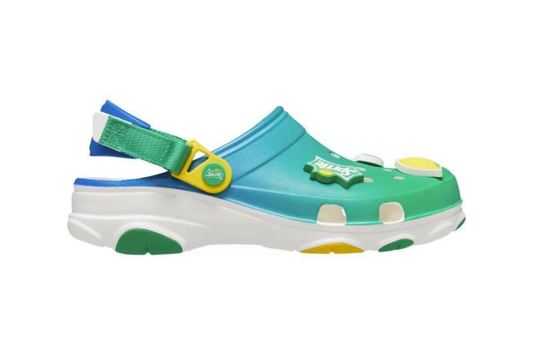 设计灵感源自经典的 coke red,sprite.