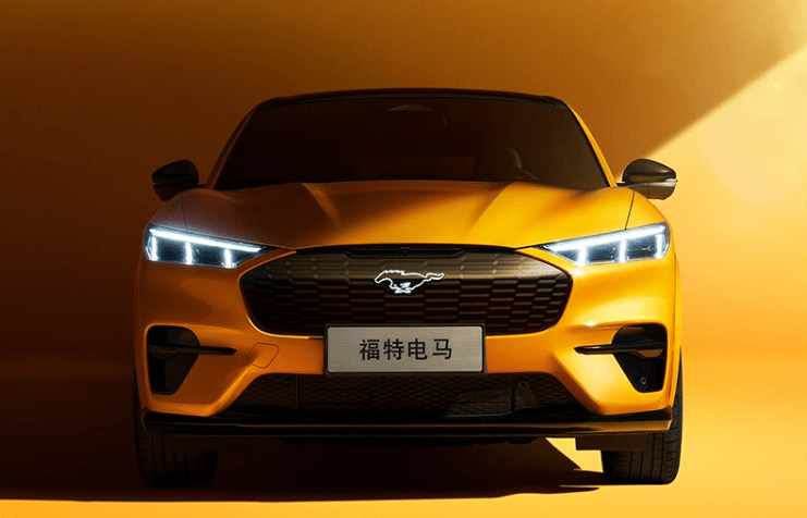 款福特电马车型发布:定位纯电轿跑 suv,续航达 700 公里_搜狐汽车