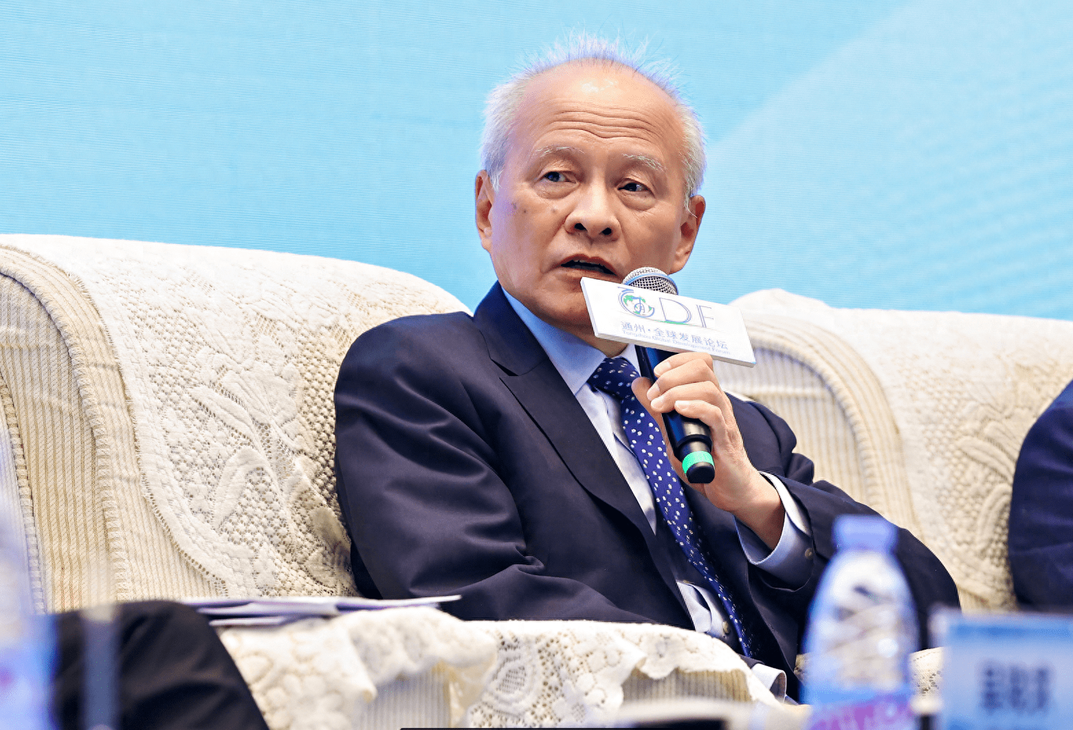 中国前驻美大使崔天凯在"战略对话:全球发展的新挑战与未来解决之道"
