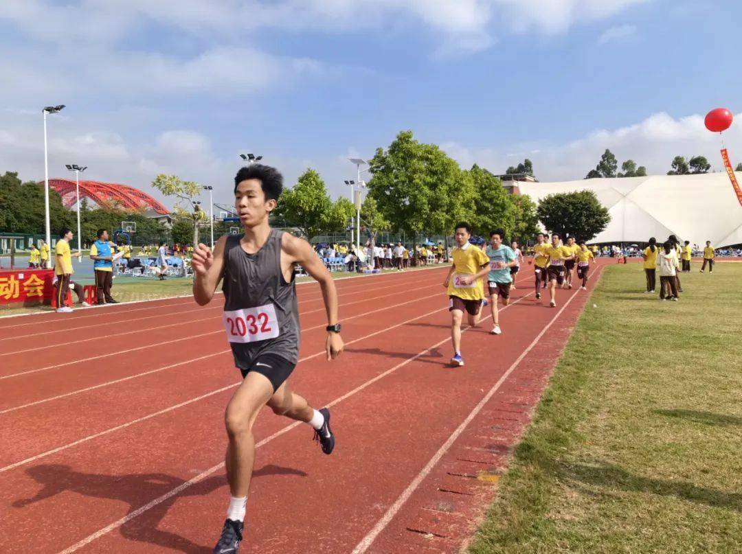 高中部|强身健体志笃行 踔厉奋发舞青春_校运会_比赛_运动会