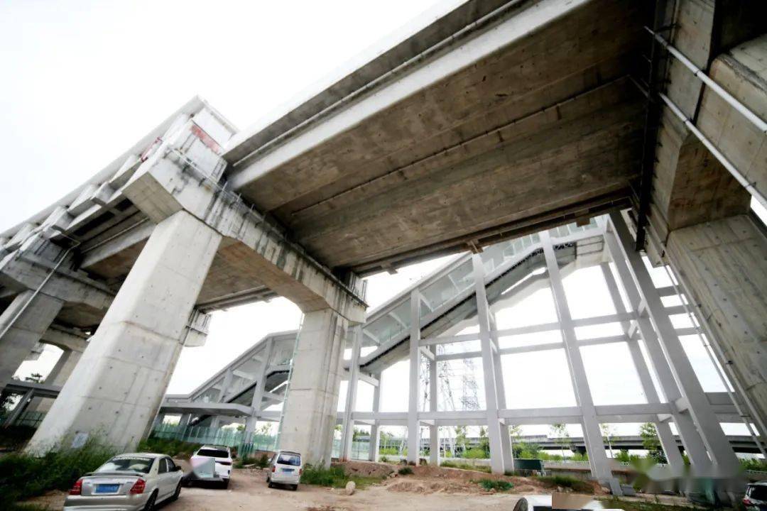 南沙港铁路均安站2