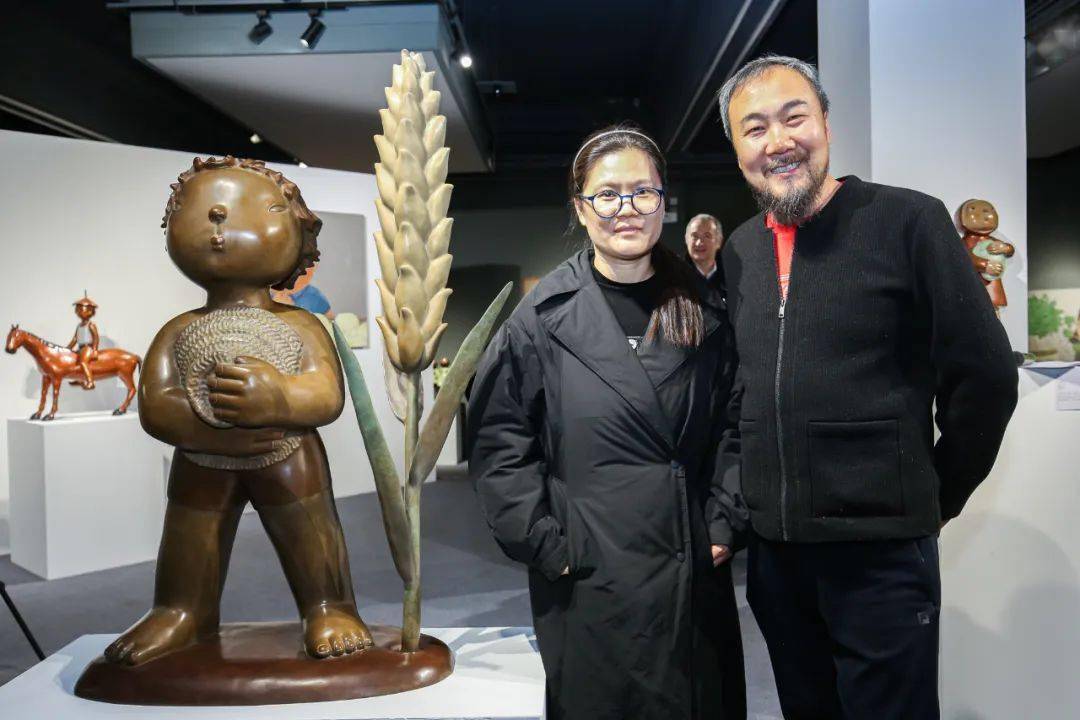 开幕现场开幕现场展览现场展览现场关于艺术家about artists张慧(b.