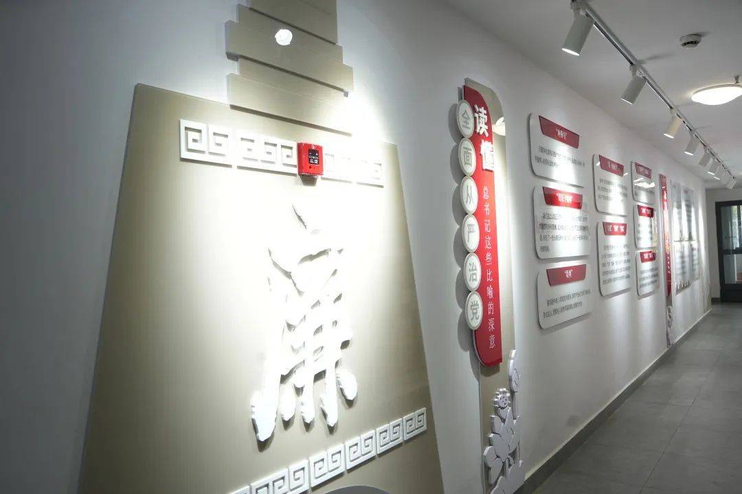 "滨湖廉洁文化长廊"正式对外开放_朱家角镇_教育_工作