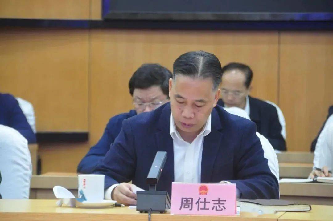 汇报会上,贵港市人民政府副市长周仕志向视察组汇报了我市巩固拓展