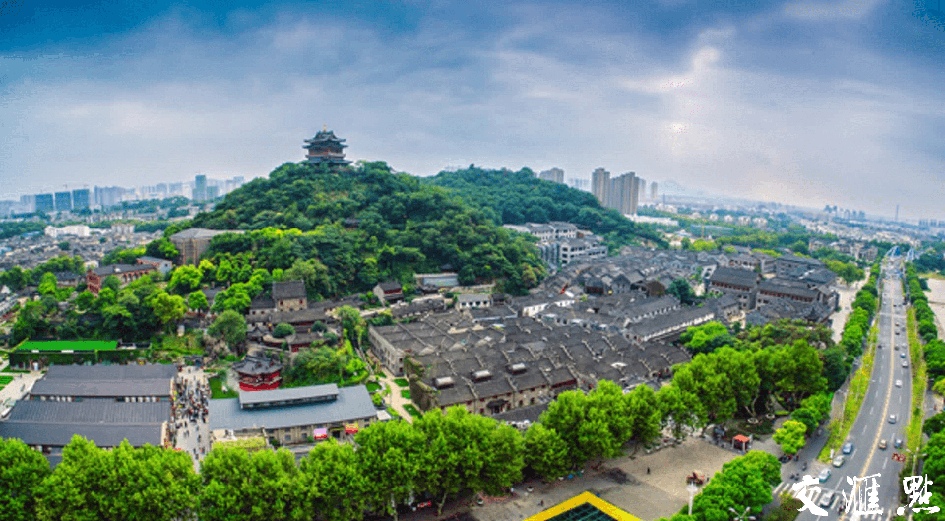 打卡城市交汇点 | 镇江春江潮广场_长江路_发展_消费