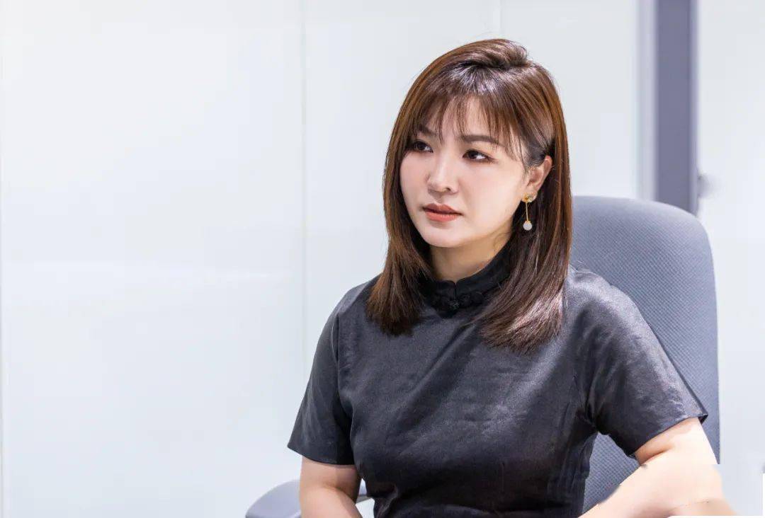 从《梨园春》小擂主到中原文化传播者_秦梦瑶_河南_青年