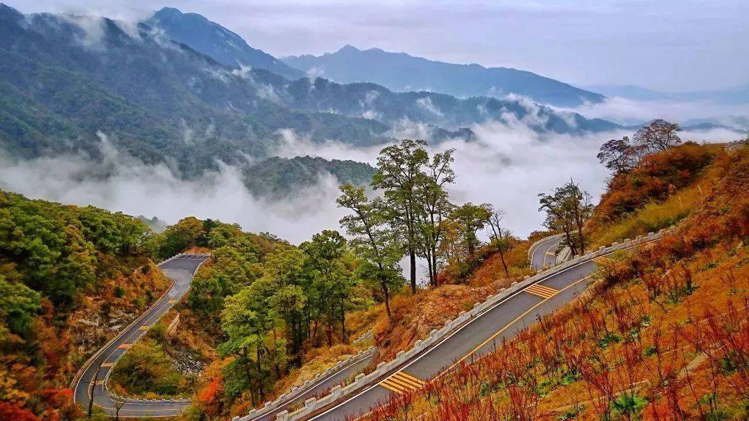 中国红岭公路位于安徽省心六安市金寨县,风景道由500里仙风道古自驾线