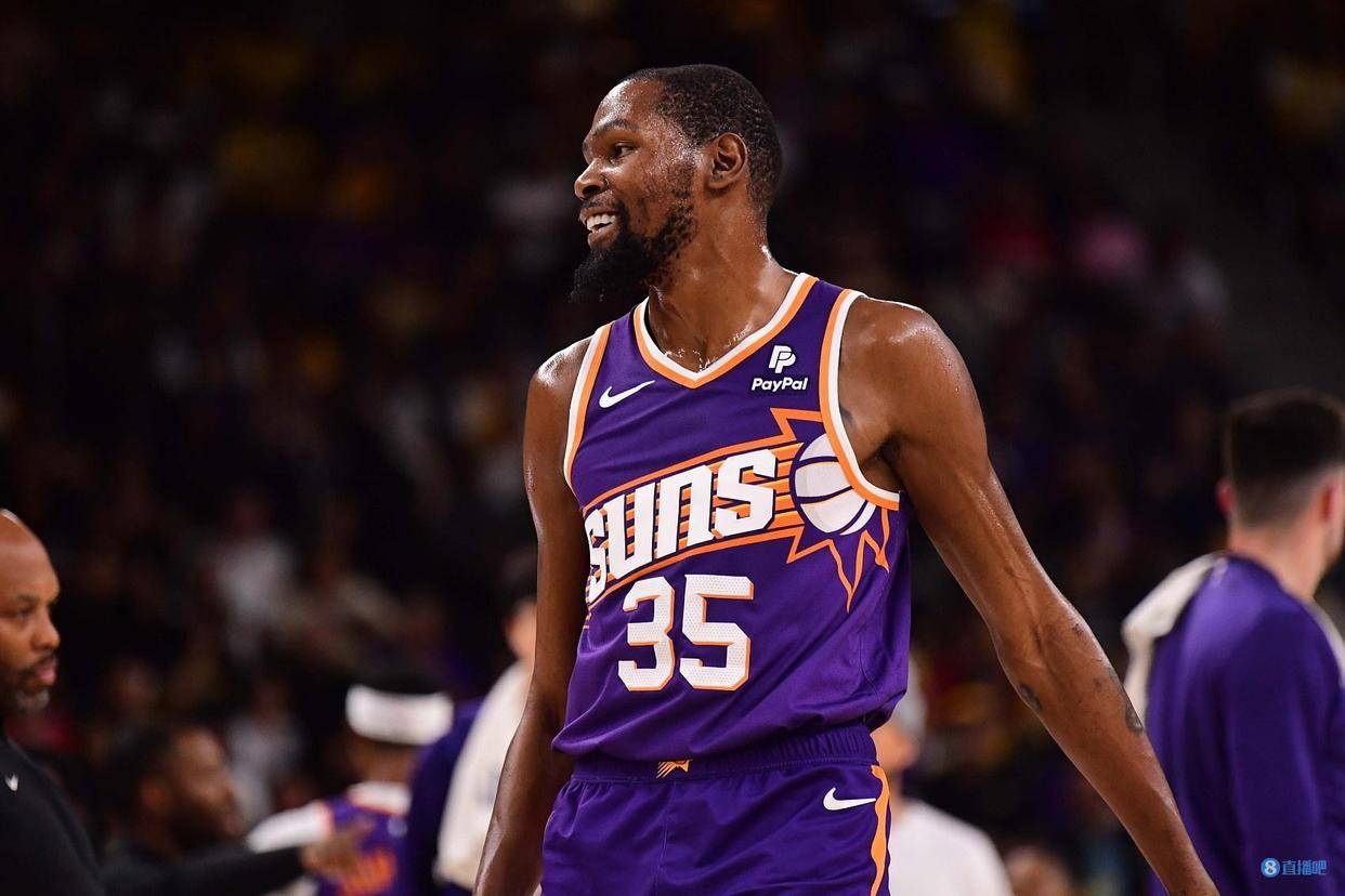 杜兰特近五场:场均34 7 7 三项命中率60/68/100%_比赛_盖帽_助攻