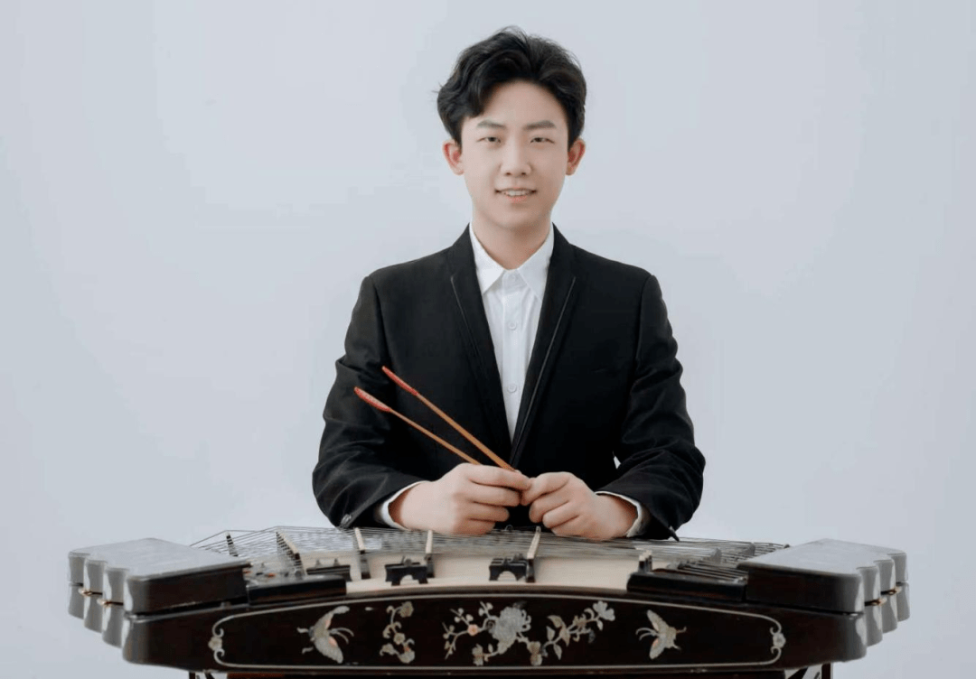 "石榴花开"民族音乐会第四场暨李英师生音乐会邀您观演_二胡_金奖