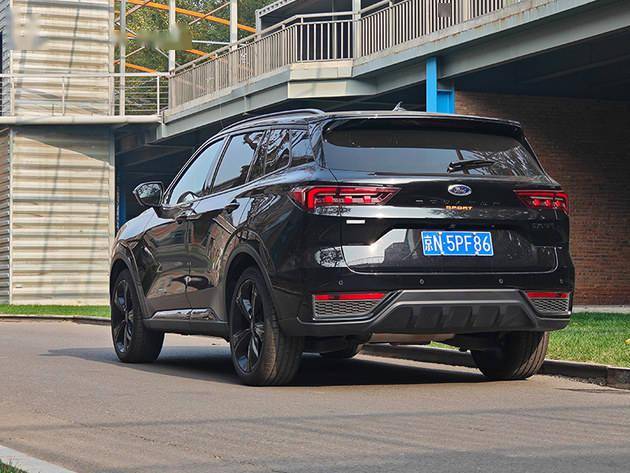 不到20万的合资中型SUV 颜值质感全都有 试驾福特领睿_搜狐汽车_搜狐网