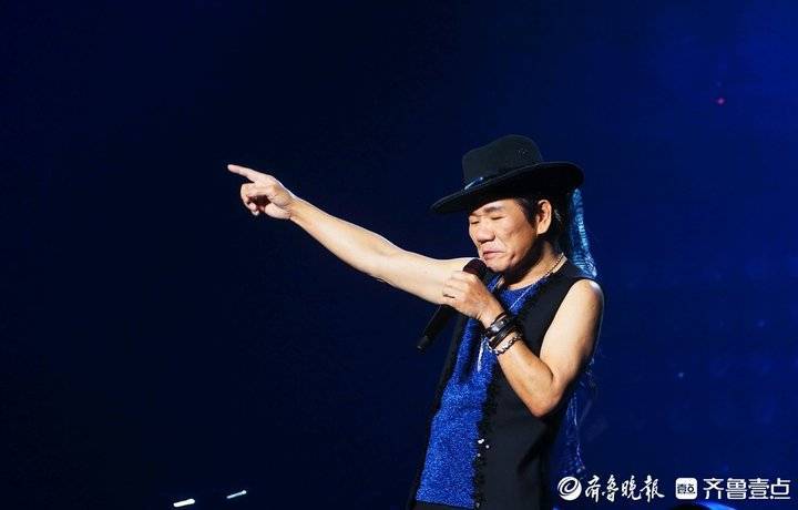 11月25日晚,2023 赵传"人生大梦"世界巡回演唱会济南站在济南奥体中心