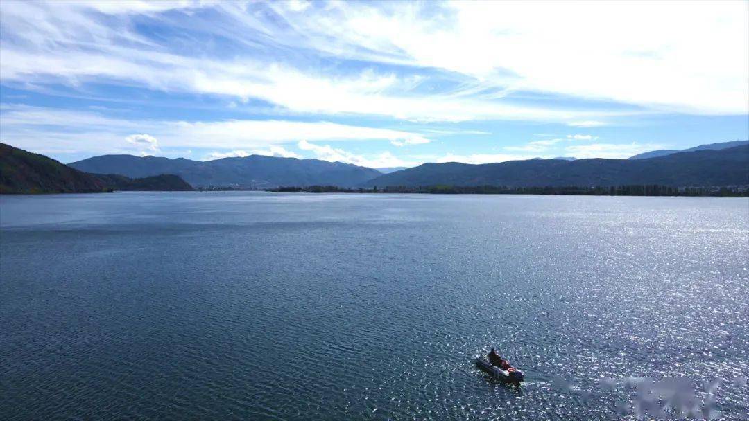 洱源茈碧湖风景名胜区图片