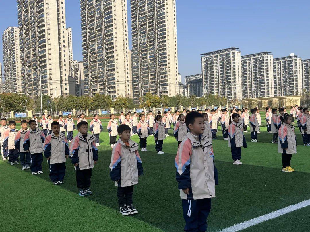 六安市清水河第三小学的特殊一课_活动_课堂_班级