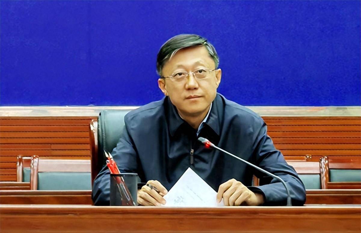 云南省组织部长图片