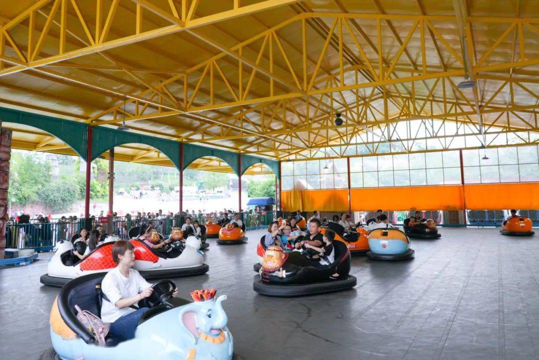 过山车各种腾空,坠落···乐和乐都30多项游乐设备欢乐升级尽享童年