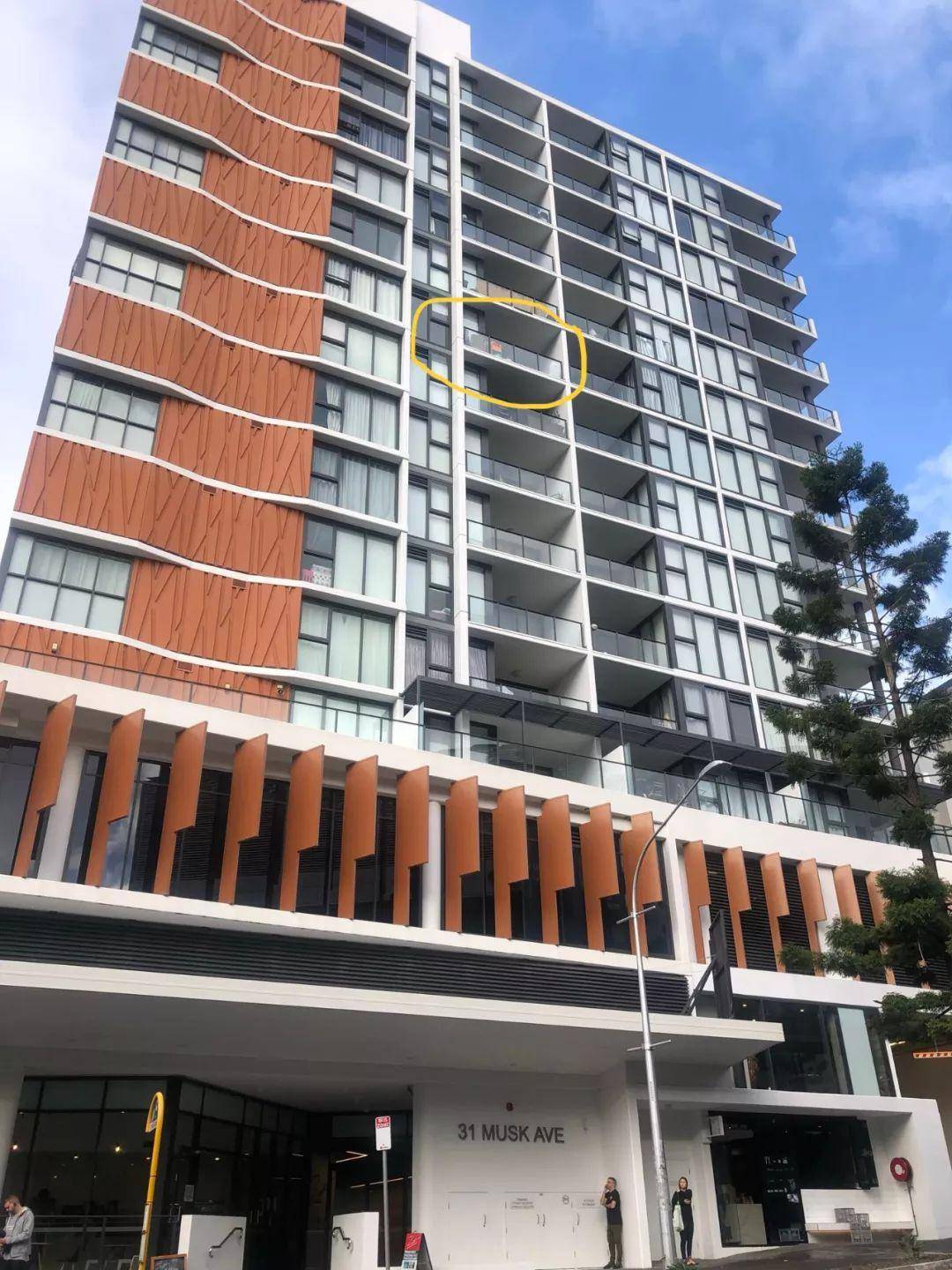 显示:岳阳市人民检察院没收犯罪嫌疑人彭旭峰,贾斯语违法所得申请一案