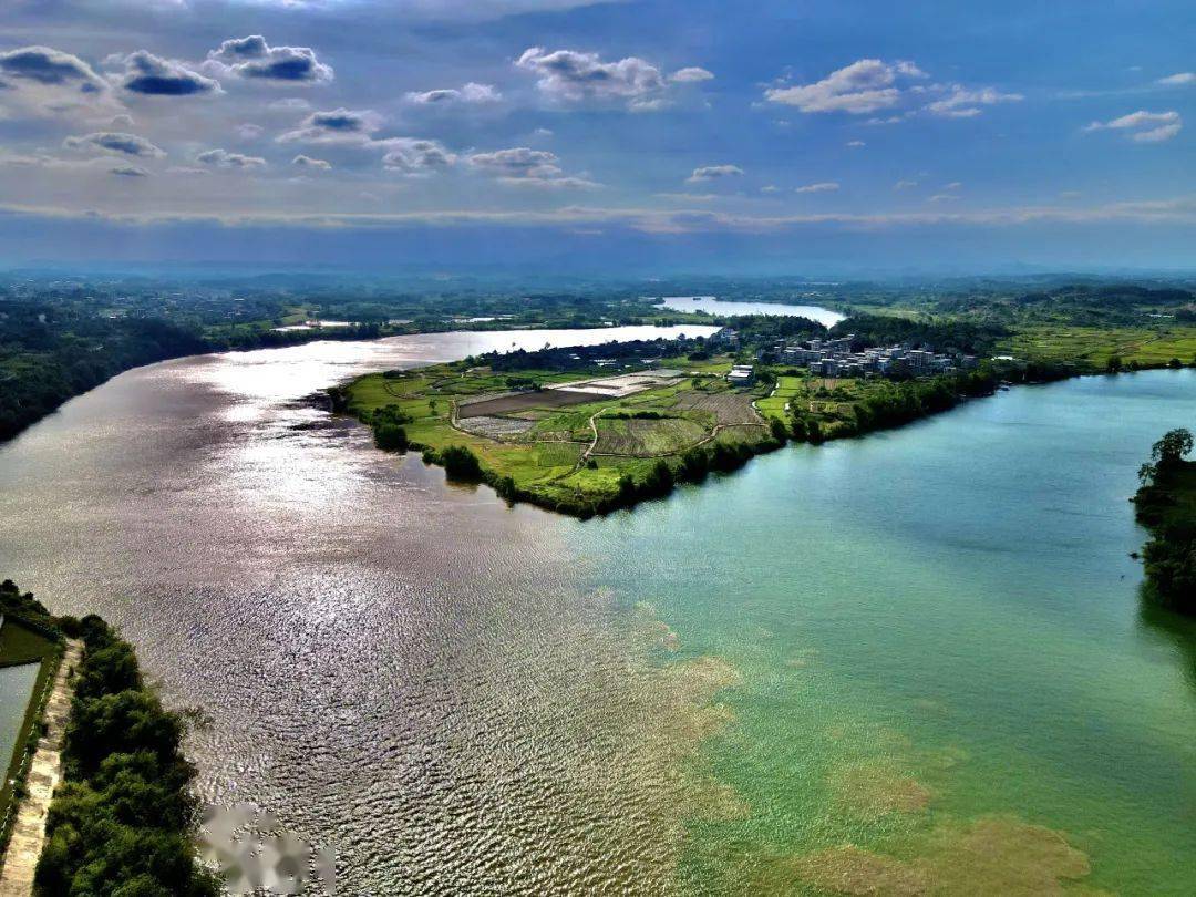 沿着上游走,第四站来到同江村三江口景区.