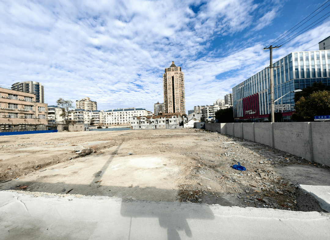 上海四批次土拍首轮,杨浦滨江18万/㎡风貌宅地成交_地块_大桥街道