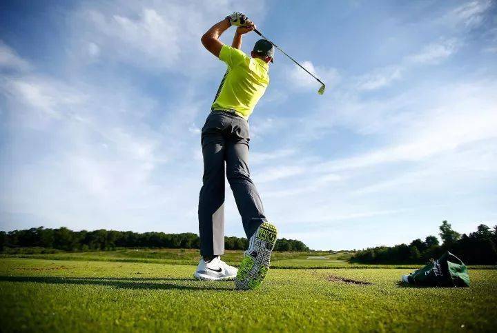 Golf swing, the simpler, the easier it is to repeat!