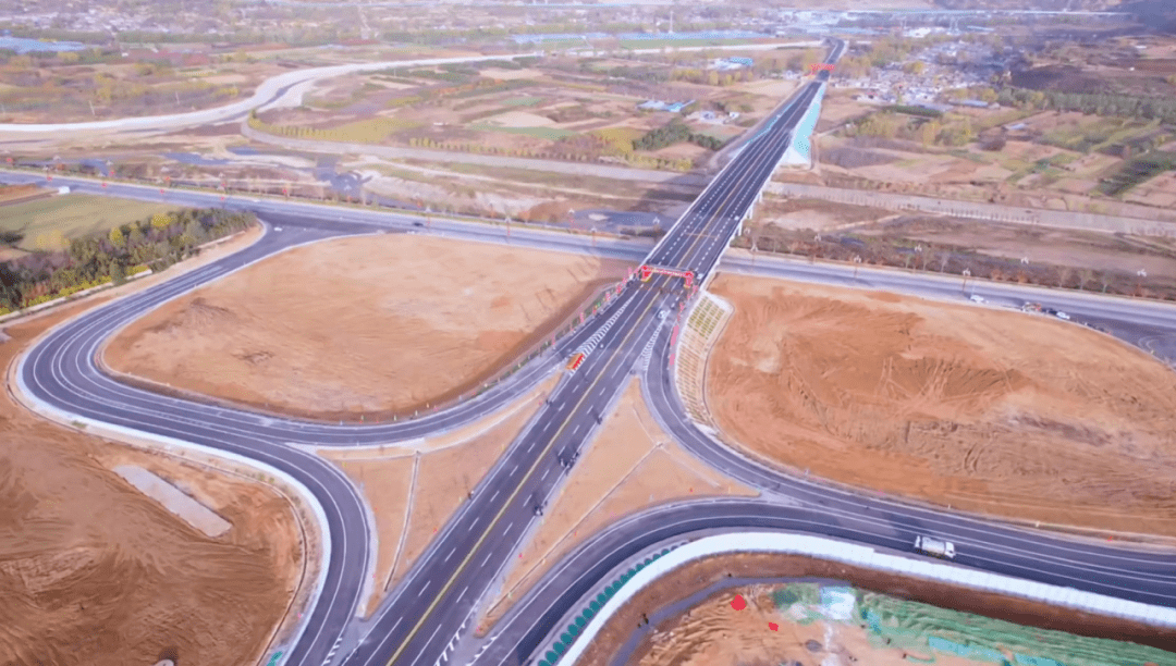 正常稳定运行天庄高速的完工将对甘肃的高速公路网络带来巨大的改变