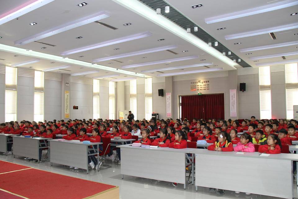 博兴县第三小学举办小手拉大手 法治进校园普法专题讲座