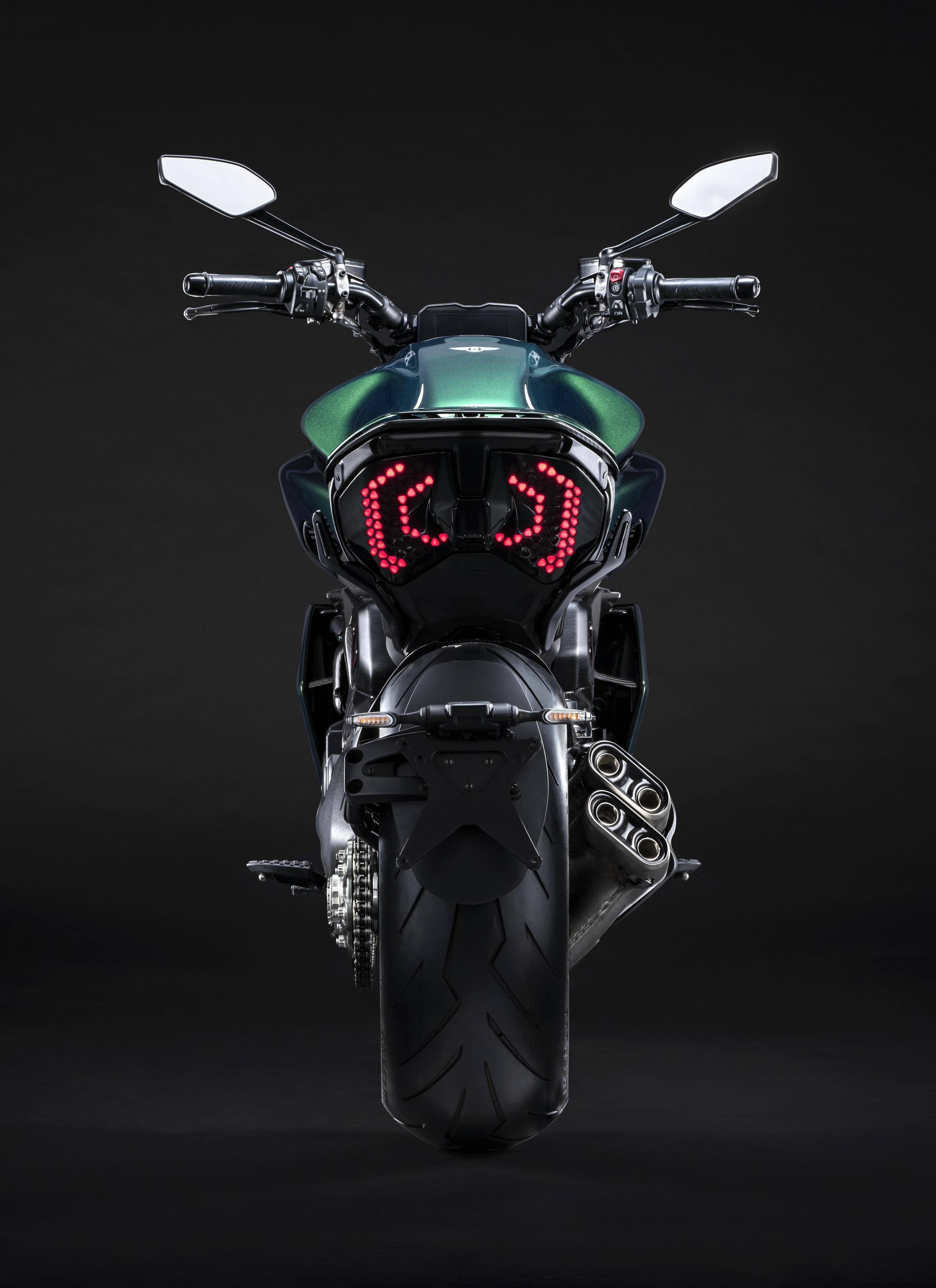 杜卡迪 diavel for bentley 大魔鬼宾利限量版