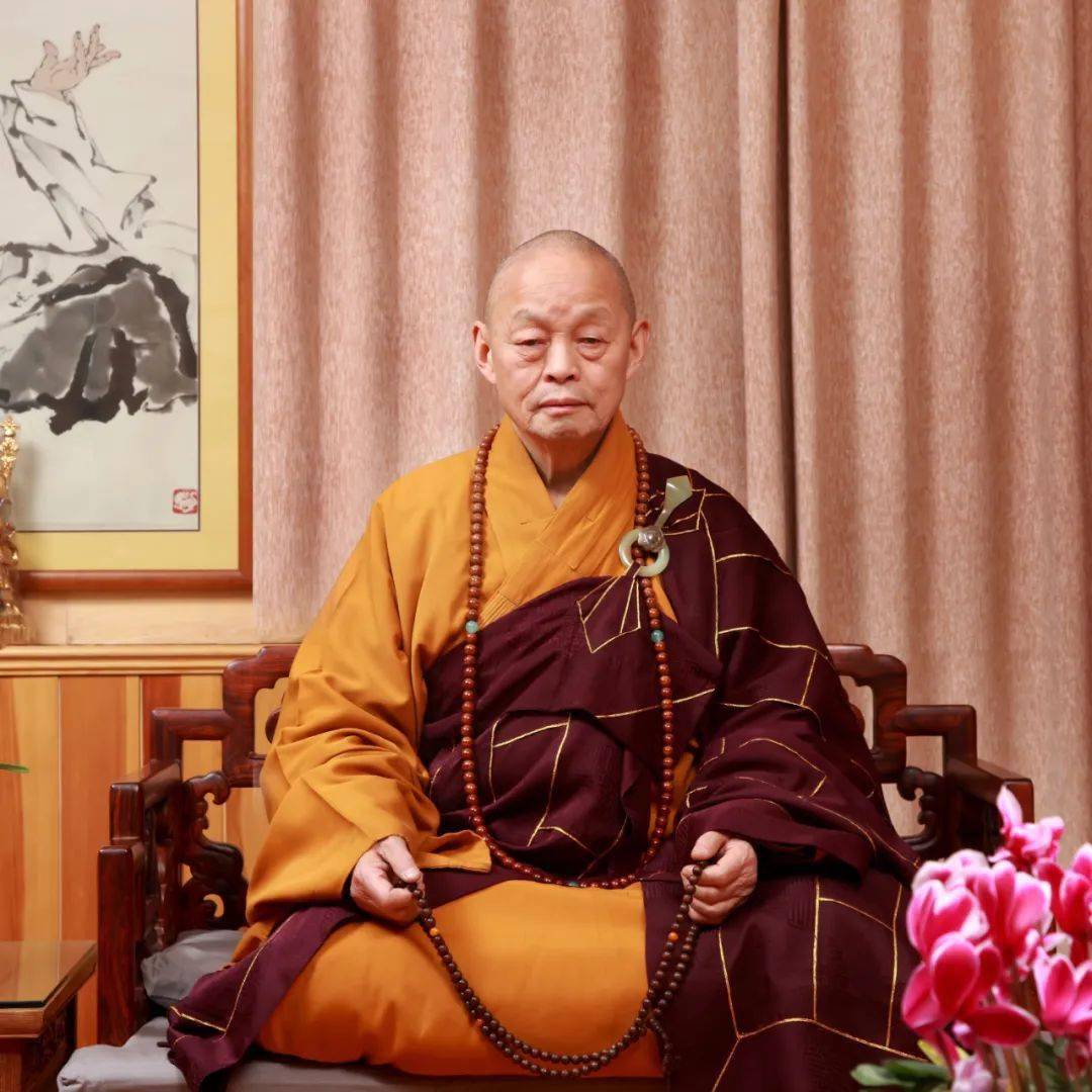 老和尚:告生死假,用比较粗的话来说,这次打禅七,我就豁出这条老命了.